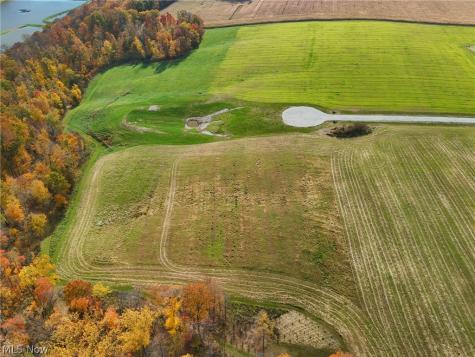V/l #8 Rice Hill Road Burbank OH 44214