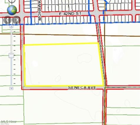 V/l Clinton Avenue Lorain OH 44055