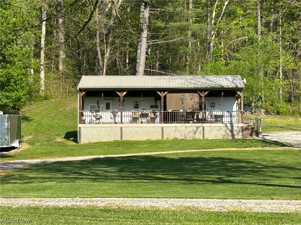 38478 Red Road Nelsonville OH 45764