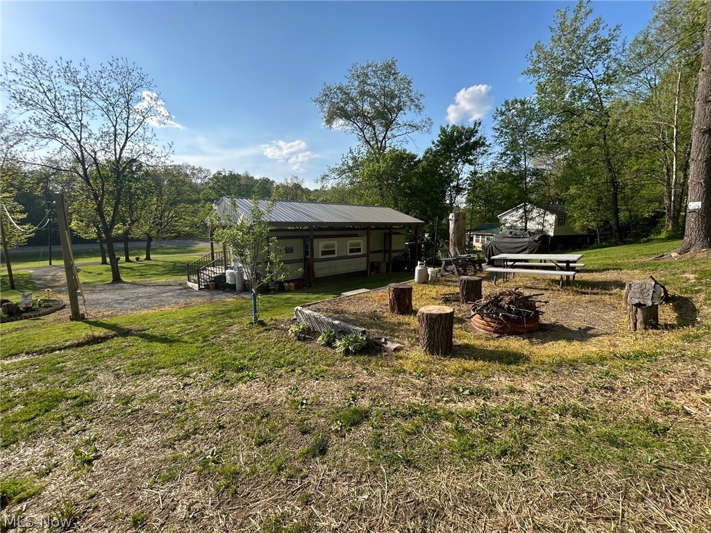 38478 Red Road Nelsonville OH 45764