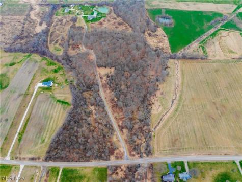 Pigeon Run Avenue SW Navarre OH 44662