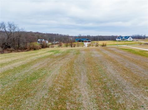 Pigeon Run Avenue SW Navarre OH 44662