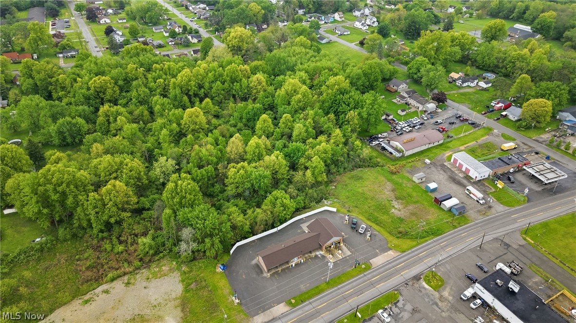 38 Mccartney Road Campbell OH 44405
