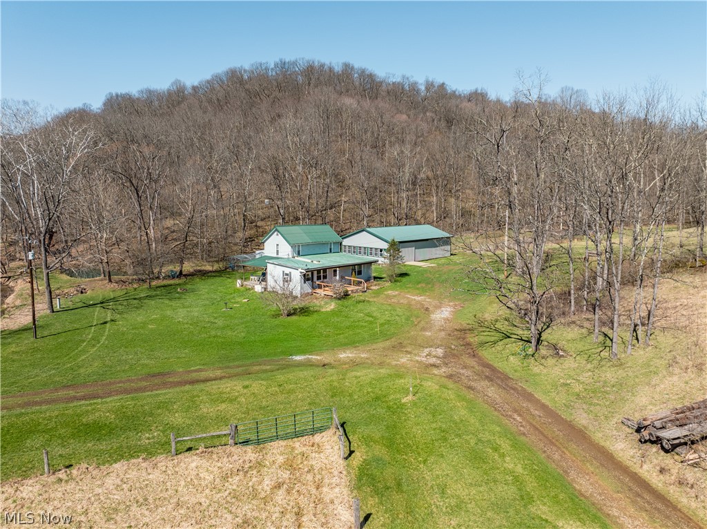2255 Township Road 34 Killbuck OH 44637