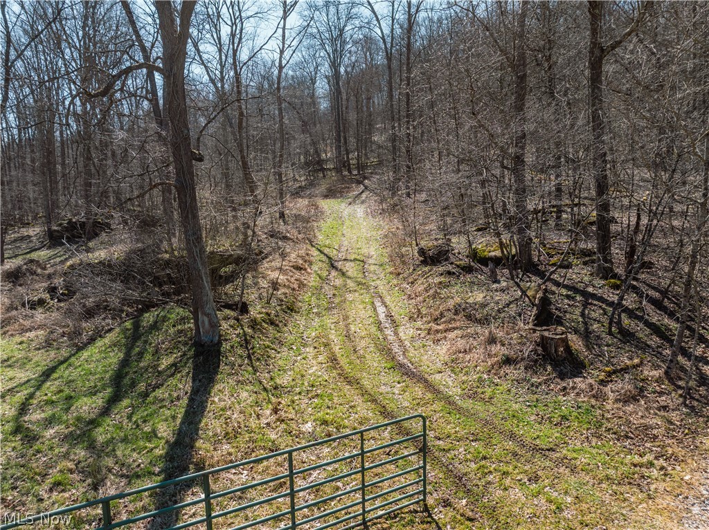2255 Township Road 34 Killbuck OH 44637