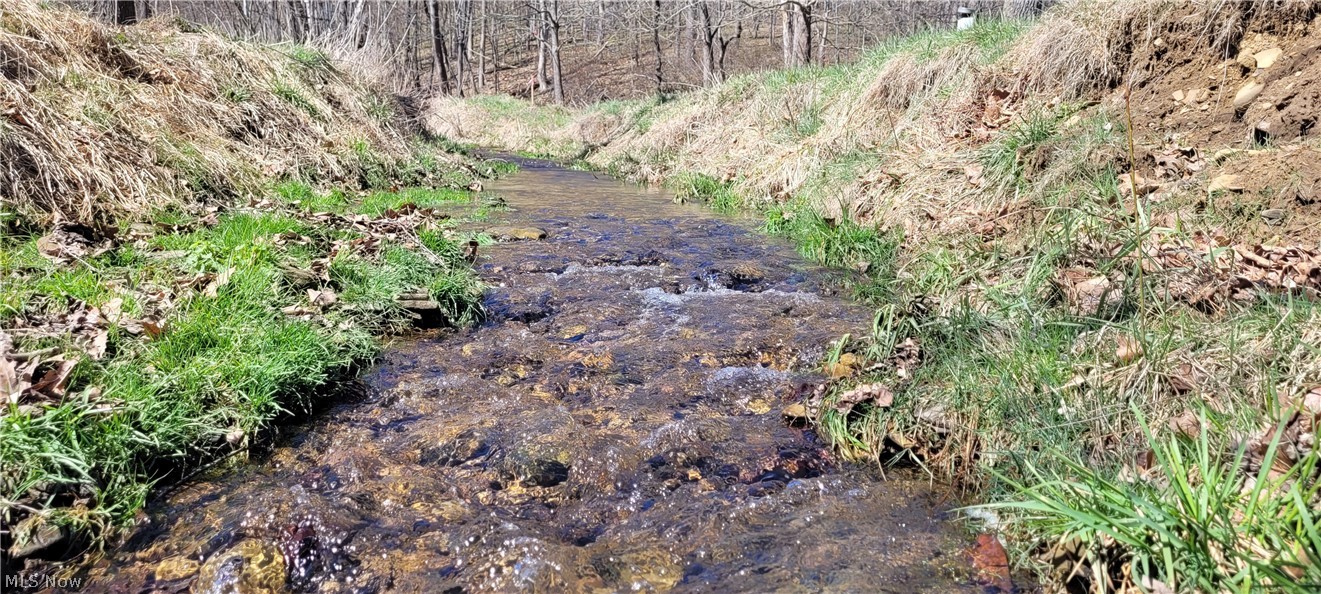 2255 Township Road 34 Killbuck OH 44637