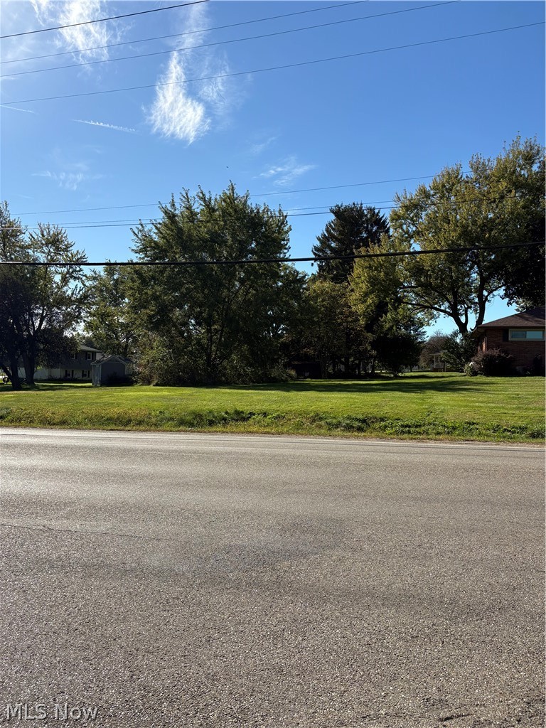 6017 Middlebranch Avenue NE Canton OH 44721