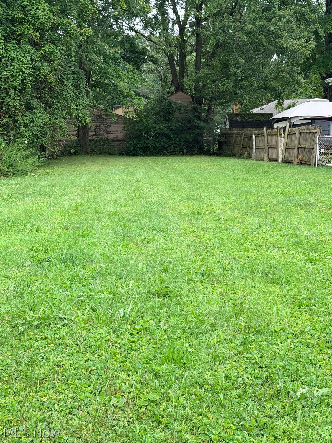 821 Longson Avenue Elyria OH 44035