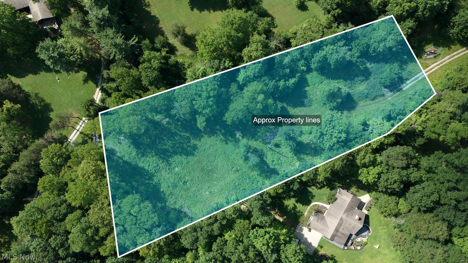 V/l Autumn Lane Akron OH 44333