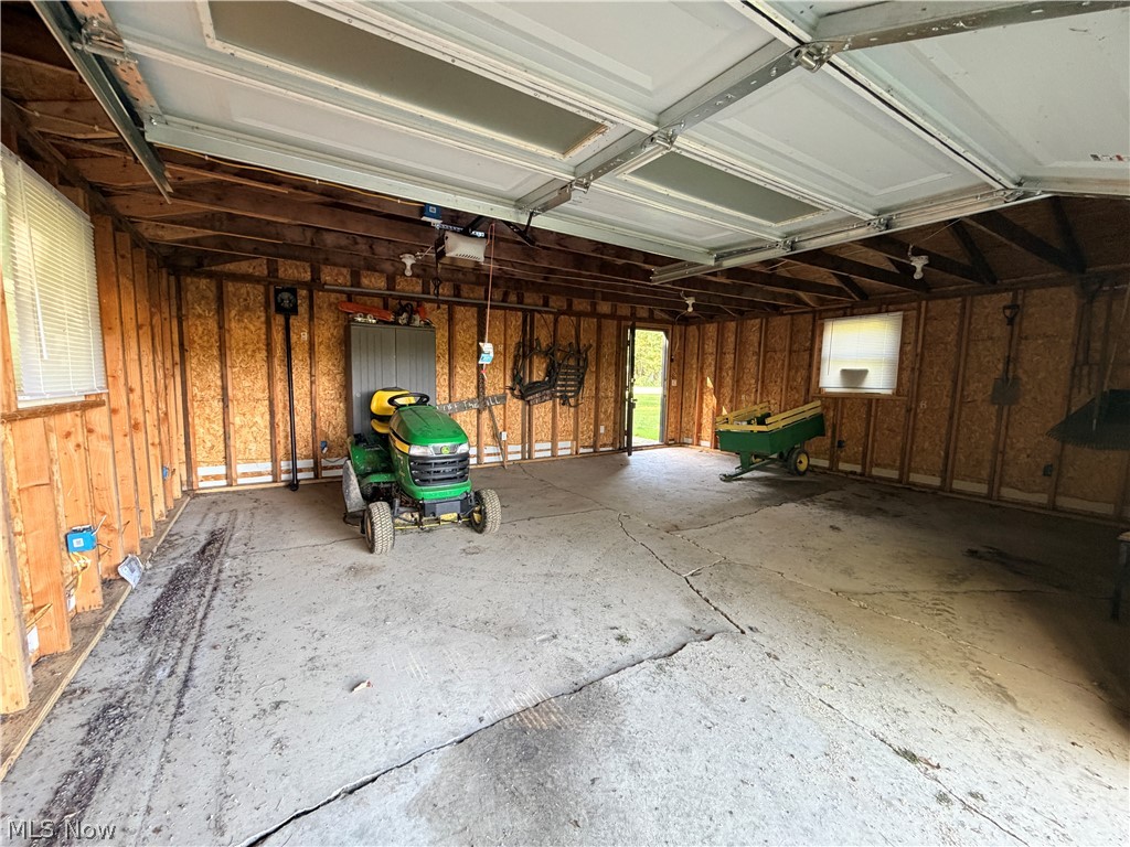 3081 Phalanx Mills Herner Road Southington OH 44470