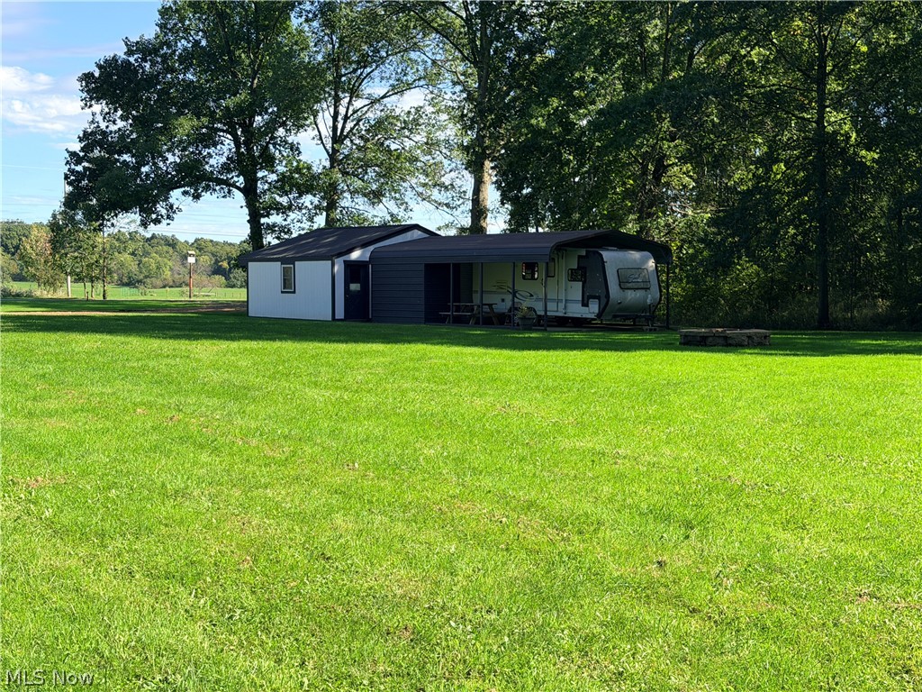 3081 Phalanx Mills Herner Road Southington OH 44470