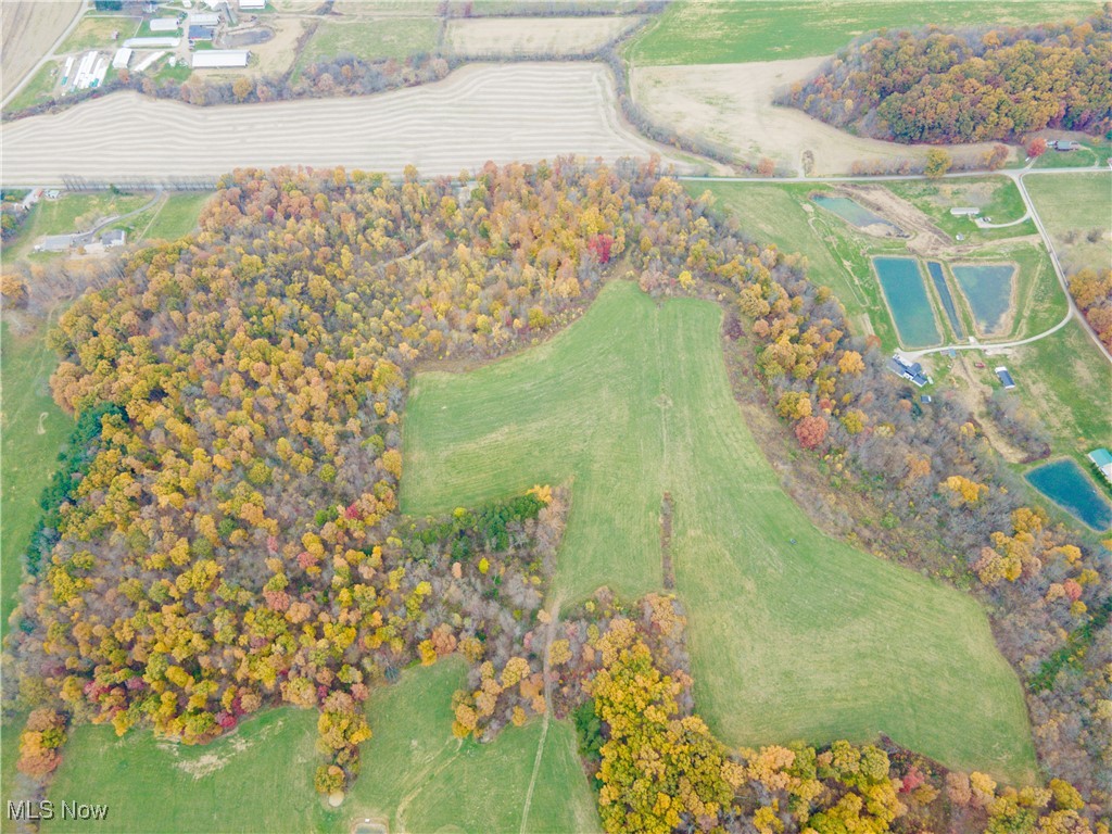 V/l NW Lake Road Strasburg OH 44680