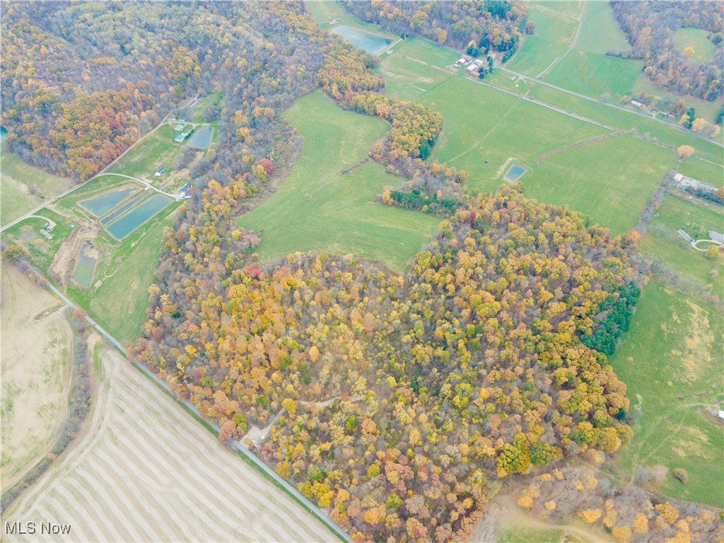 V/l NW Lake Road Strasburg OH 44680
