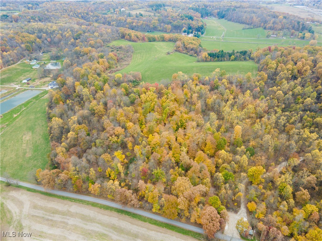 V/l NW Lake Road Strasburg OH 44680