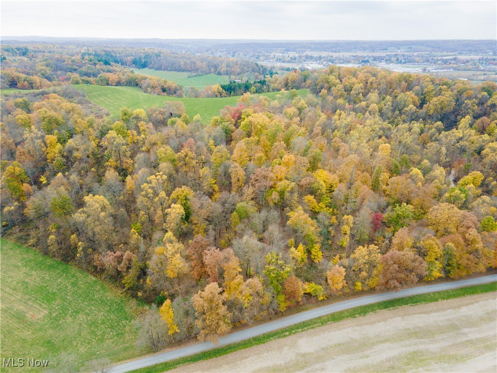 V/l NW Lake Road Strasburg OH 44680