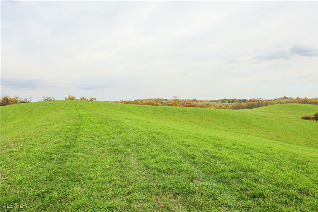 V/l NW Lake Road Strasburg OH 44680
