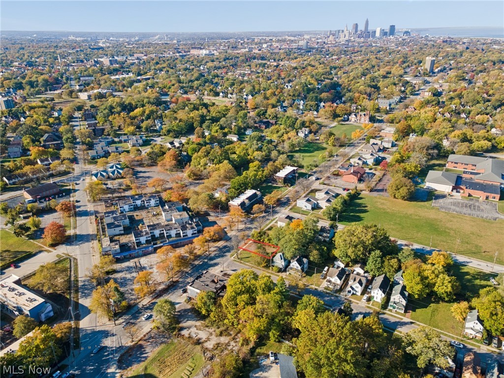 9215 Wade Park Avenue Cleveland OH 44106