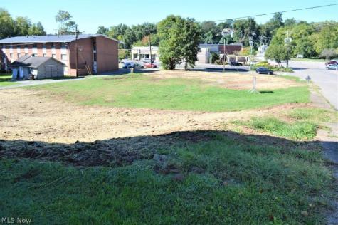 308 Gross Avenue And Clifton Street Marietta OH 45750