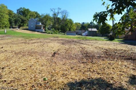 308 Gross Avenue And Clifton Street Marietta OH 45750