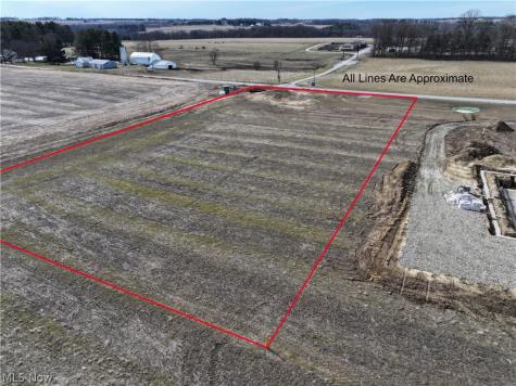V/l #13 Rice Hill Road Burbank OH 44214