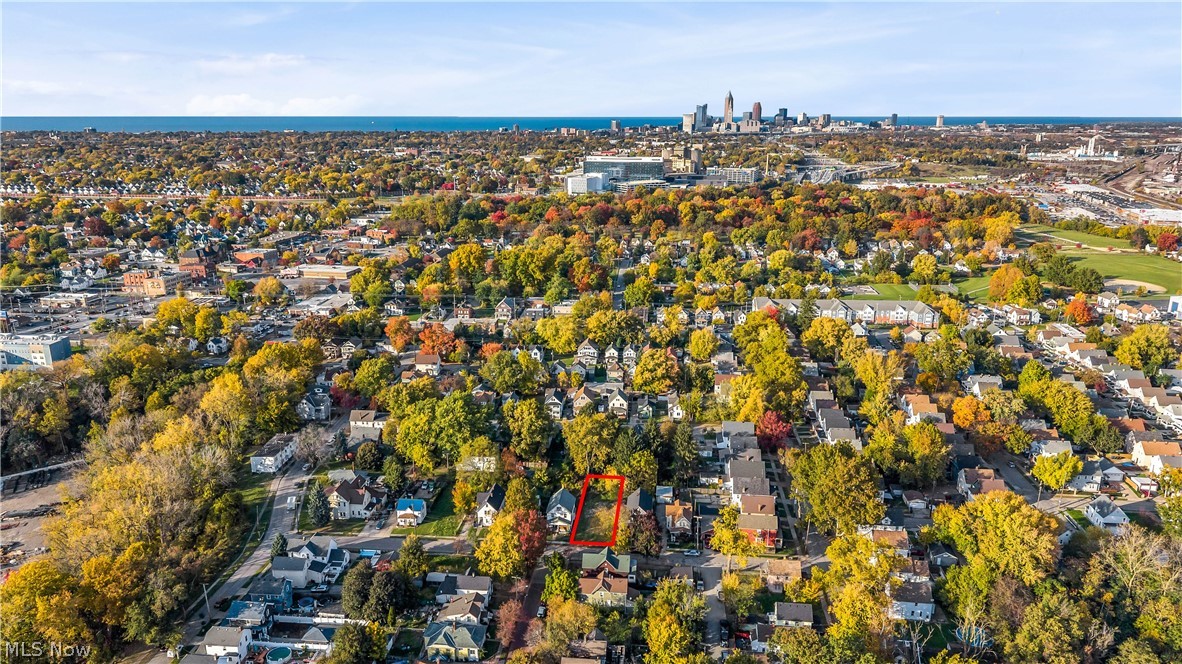 2120 Kenneth Avenue Cleveland OH 44109