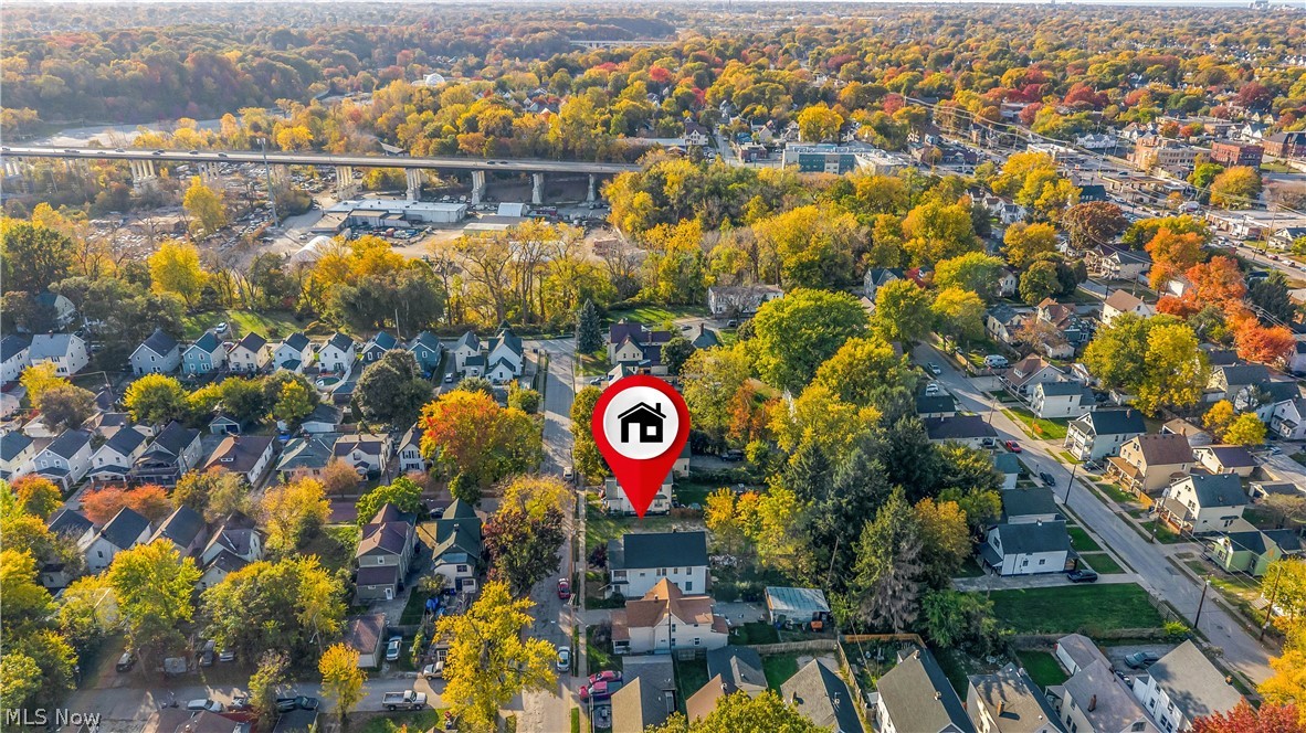 2120 Kenneth Avenue Cleveland OH 44109