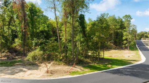 4710 Pinecrest Drive Uniontown OH 44685