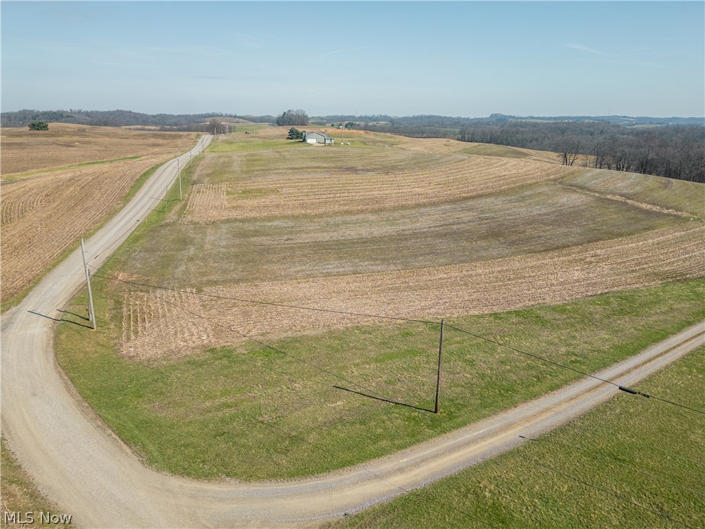 Pleasant Hill Drive SW Fresno OH 43824
