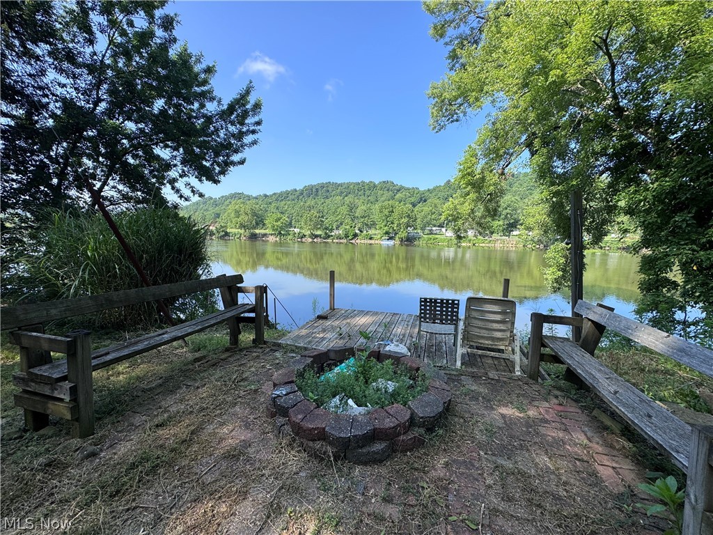 10445 S River Road Mcconnelsville OH 43756
