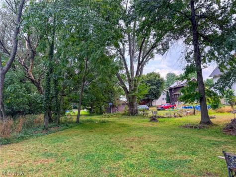 Johnson Street SE Massillon OH 44646