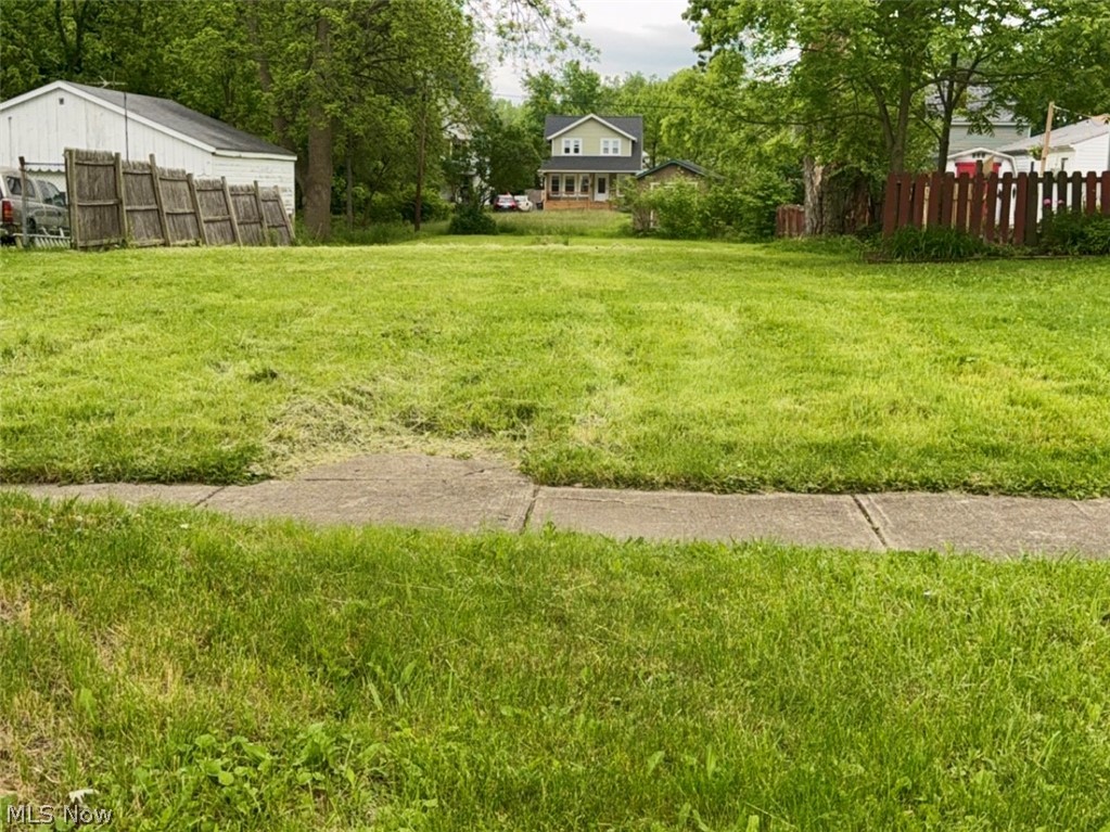 222 Wooster Street Elyria OH 44035
