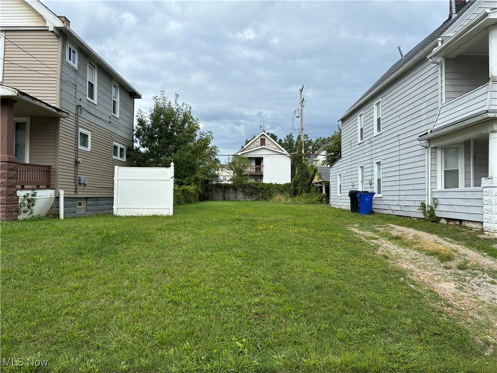 2056 W 104th Street Cleveland OH 44102
