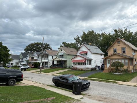 2056 W 104th Street Cleveland OH 44102