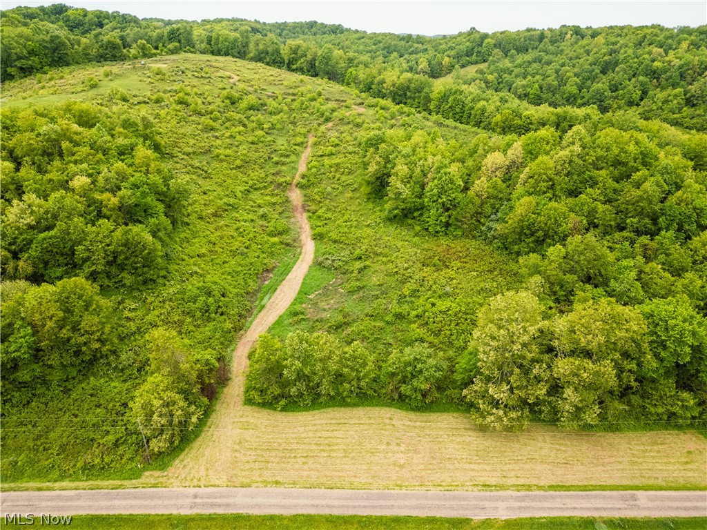 Barkley Rd Road Uhrichsville OH 44683
