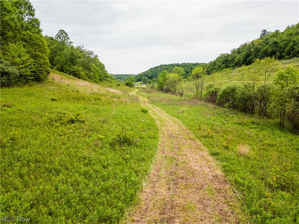 Barkley Rd Road Uhrichsville OH 44683