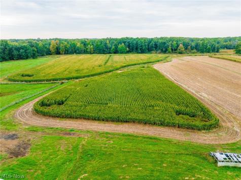 5070 State Route 167 W Pierpont OH 44082