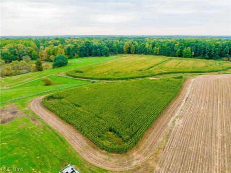 5070 State Route 167 W Pierpont OH 44082