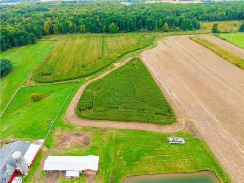 5070 State Route 167 W Pierpont OH 44082