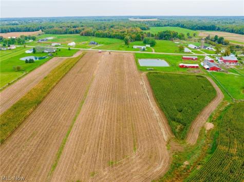 5070 State Route 167 W Pierpont OH 44082