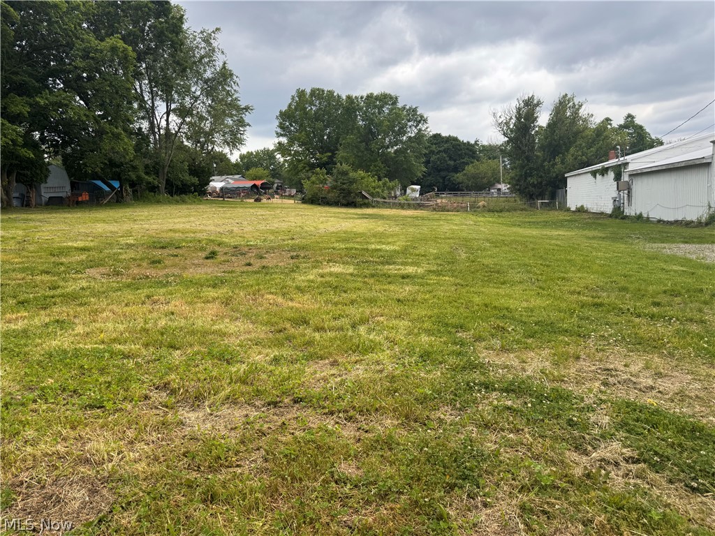 44972 Crestview Road Columbiana OH 44408