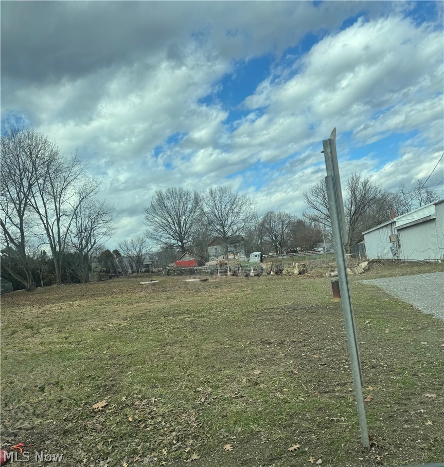 44972 Crestview Road Columbiana OH 44408