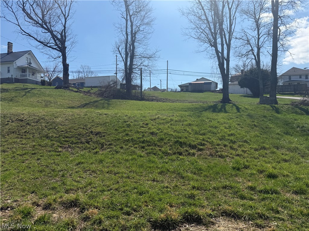 126 Oak Street Barnesville OH 43713