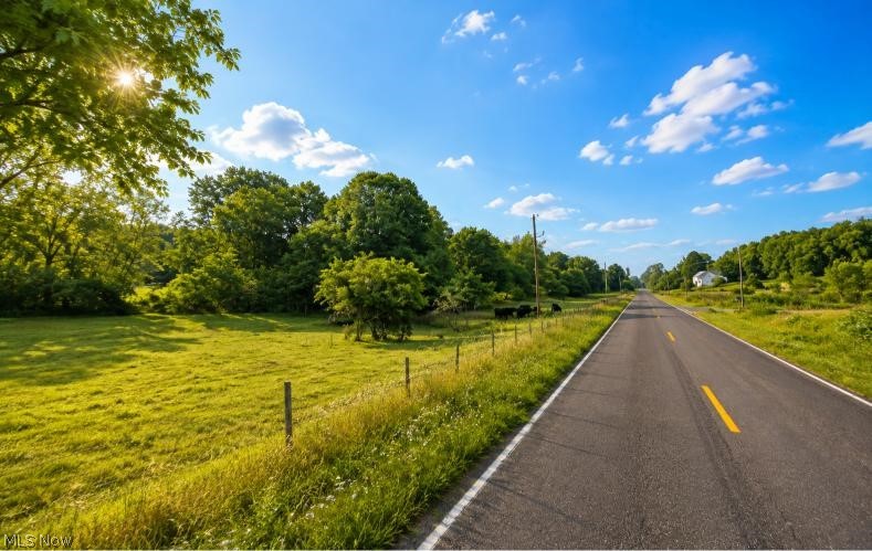 Indian Run Avenue SE Waynesburg OH 44688