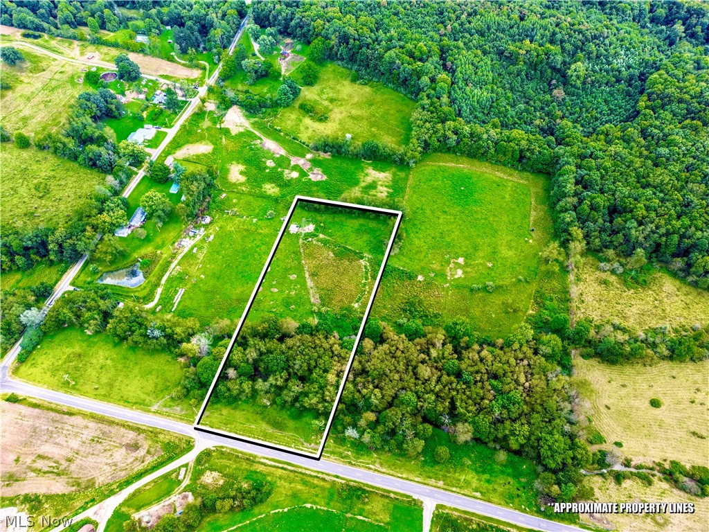 Indian Run Avenue SE Waynesburg OH 44688