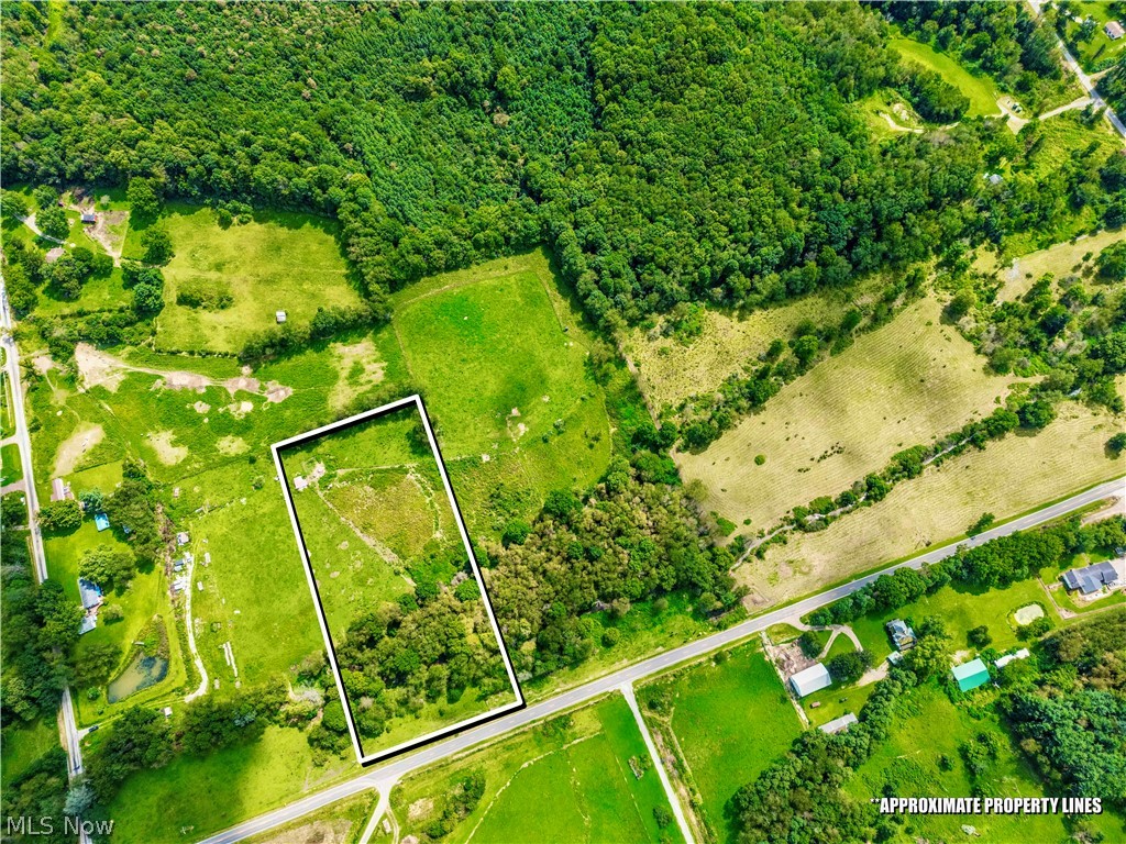 Indian Run Avenue SE Waynesburg OH 44688