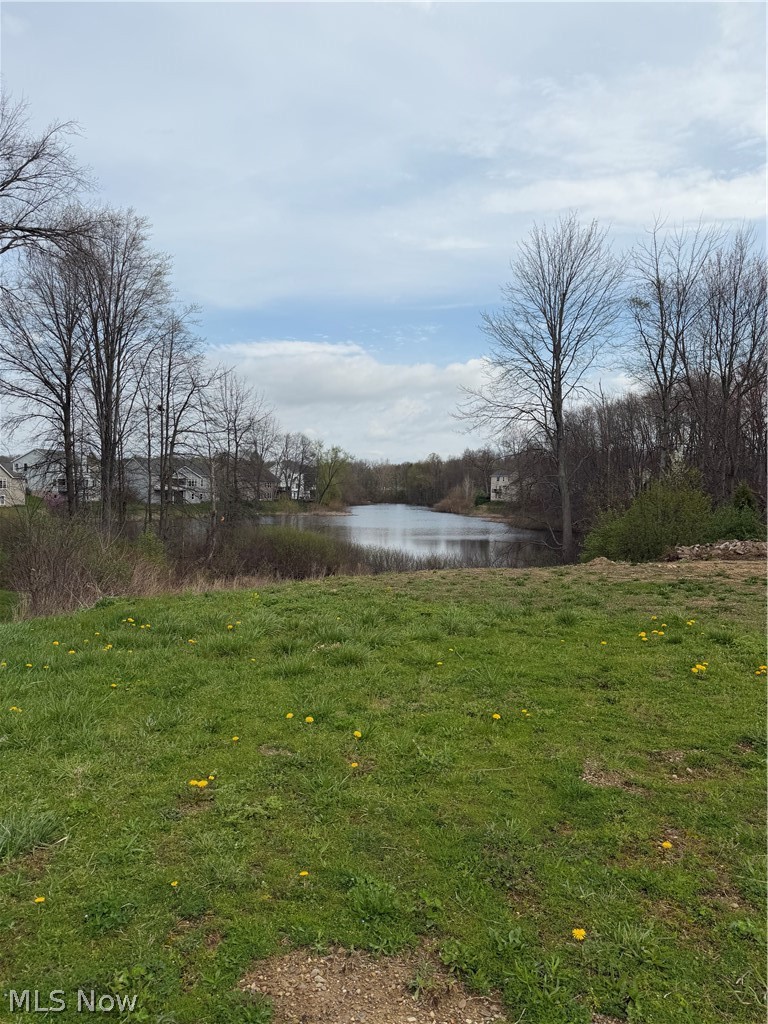 2813 Crows Nest Circle Green OH 44685