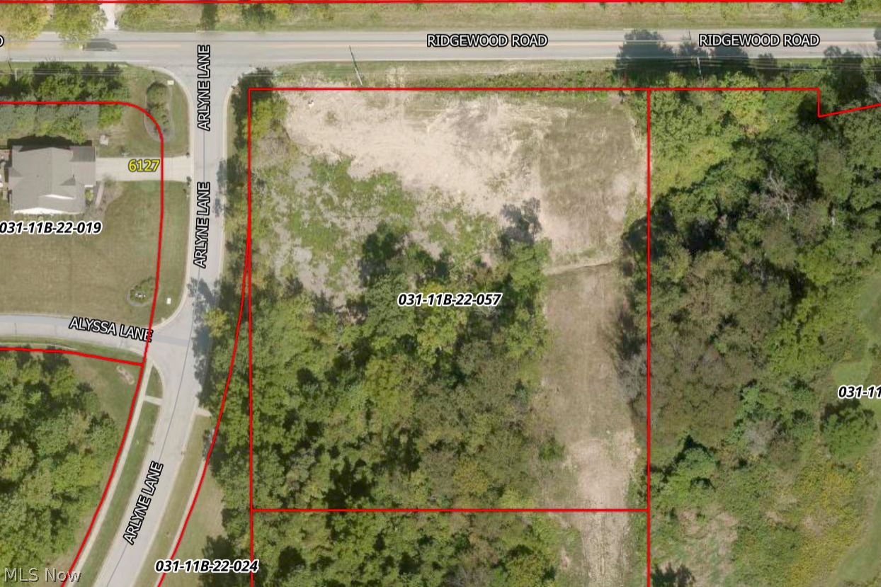 2908 Ridgewood Road Medina OH 44256