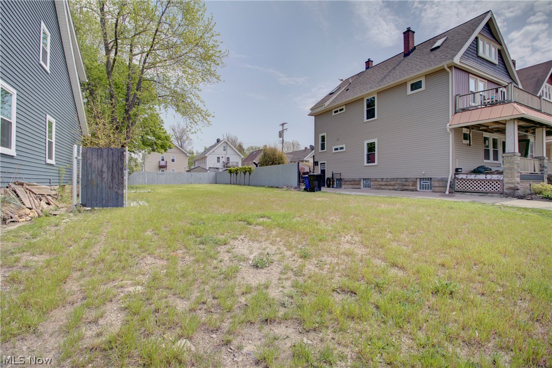 V/l 1283 W 106th Street Cleveland OH 44102