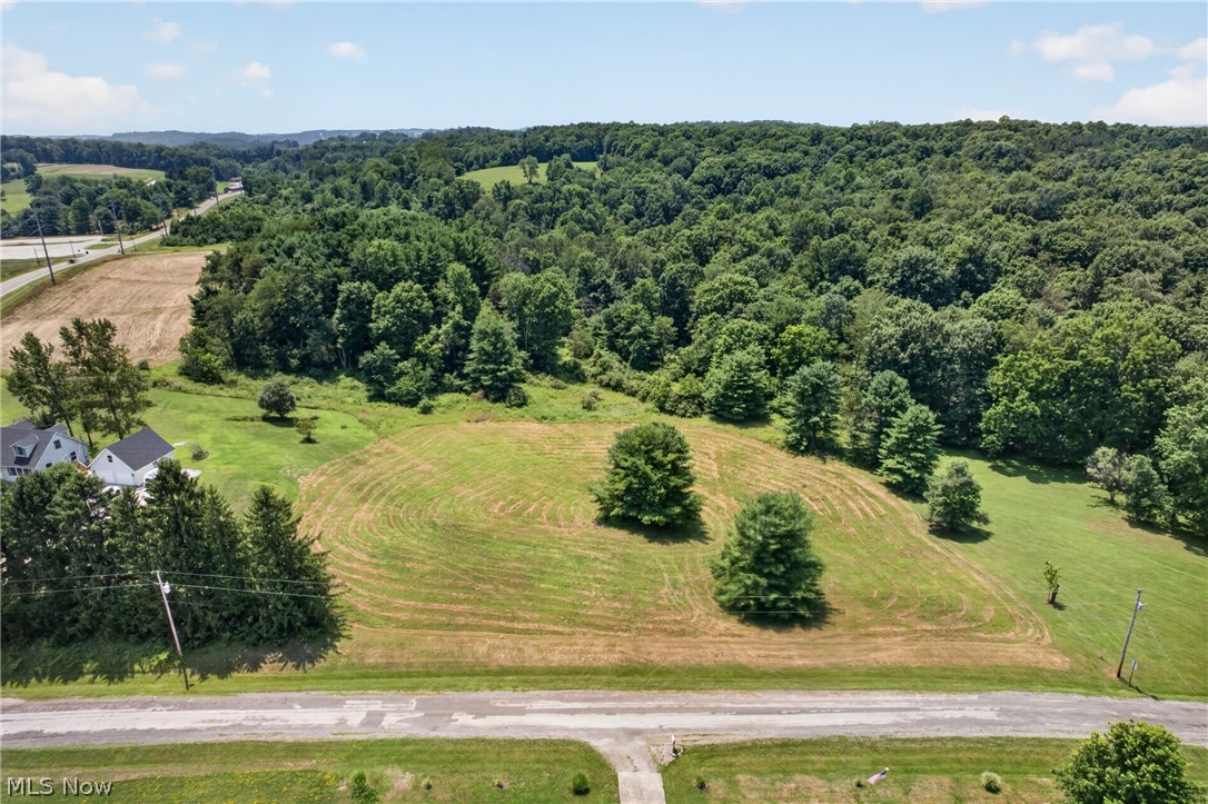 228 Pineview Lane Carrollton OH 44615