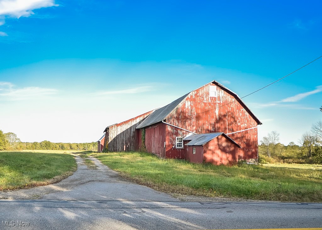 V/l Noble Road Windsor OH 44099